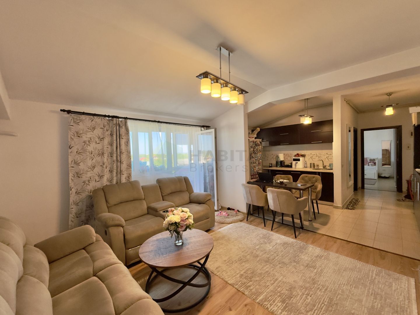 Apartament 3 camere cu terasa de 30 mp | Complet mobilat - Poză 1