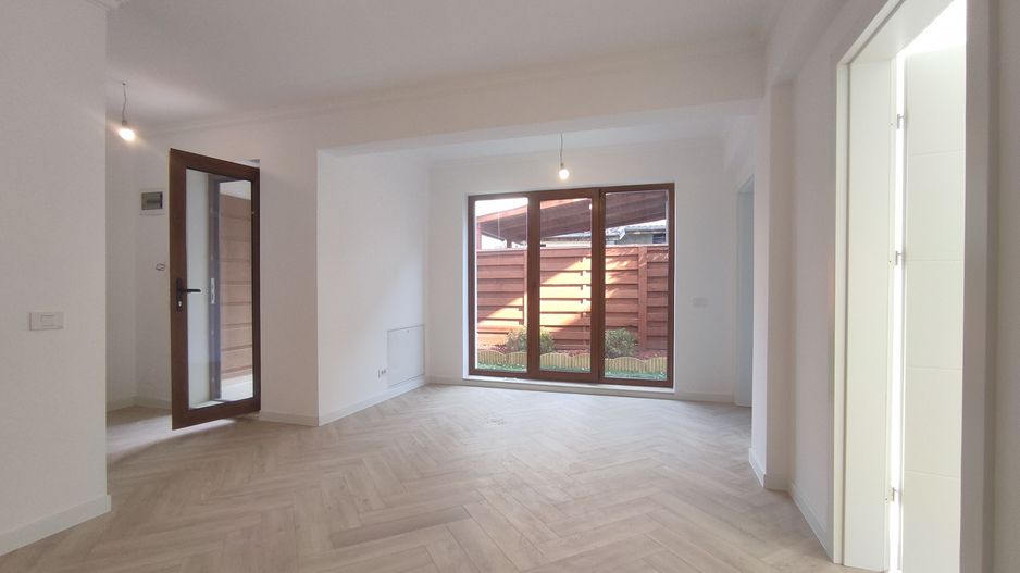 Vanzare apartament 3 camere cu gradina la 5 minute de metrou - Poză 8