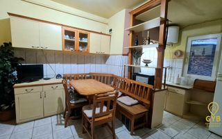 Casa cu de vanzare cu 2 camere Ultracentral, pe Tudor Vladimirescu - Poză 6