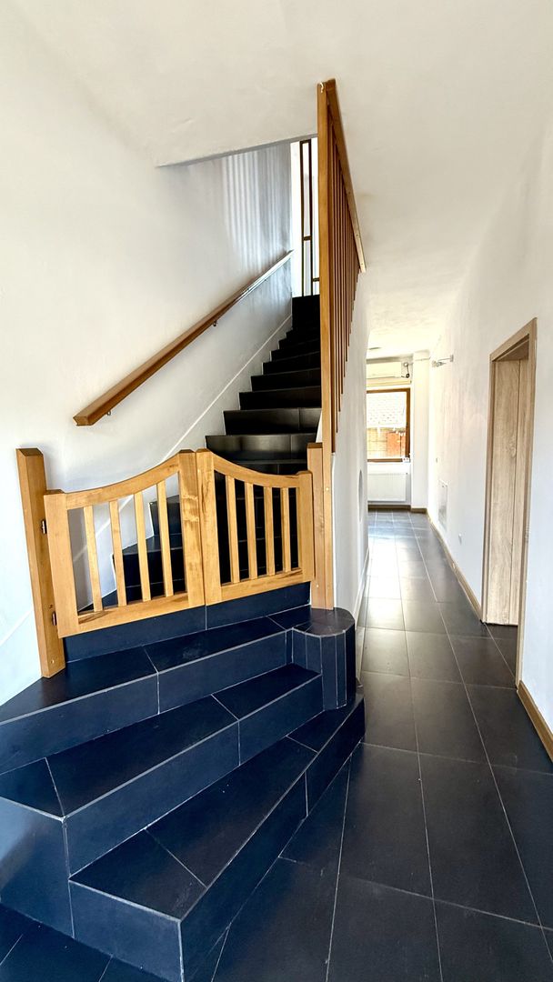 IMOBIL CU MULTIPLE DESTINATII - Poză 9