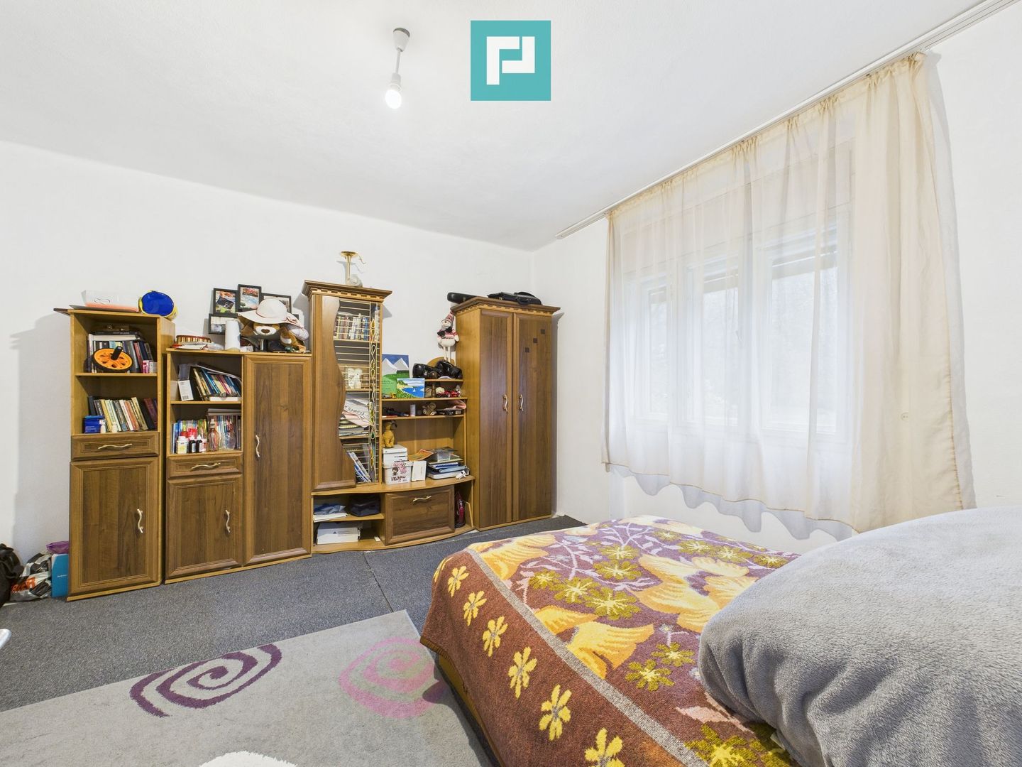 Casă renovată în localitatea Lazuri, Arad - Poză 4