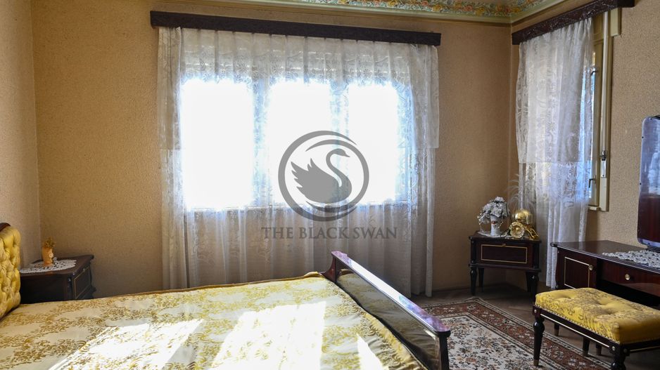 Casa cu 6 camere de vanzare | Zona Ultracentrala, Baicoi | Comision 0% - Poză 7