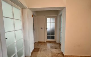 Casa PREMIUM 4 camere 2 bai - Garaj - MOBILATA complet - Poză 16