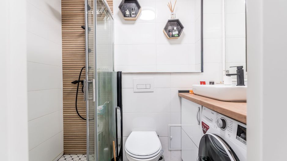 Garsonieră parter investiție inteligentă în Pârneava - Poză 3