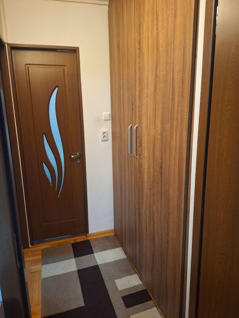 ageuropa.ro vinde apt. 2 cam. 56mp etaj 4 în Micro 16. - Poză 11