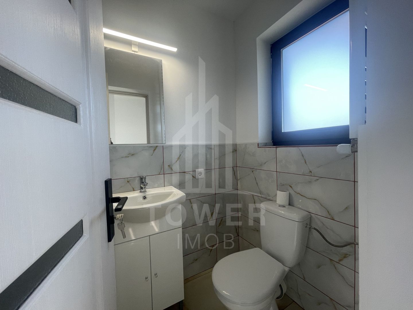 Casa individuala noua de închiriat-Cisnadie .126 mp utili,teren 500 mp - Poză 16