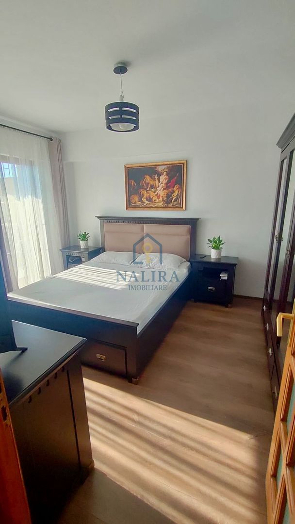 Apartament ultracentral cu terasă spectaculoasă - Poză 3