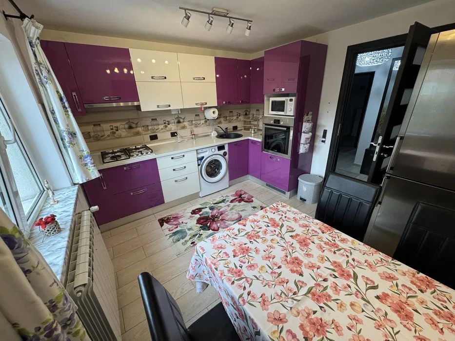 Apartament minunat cu 3 camere, zona Sebastian - Poză 4