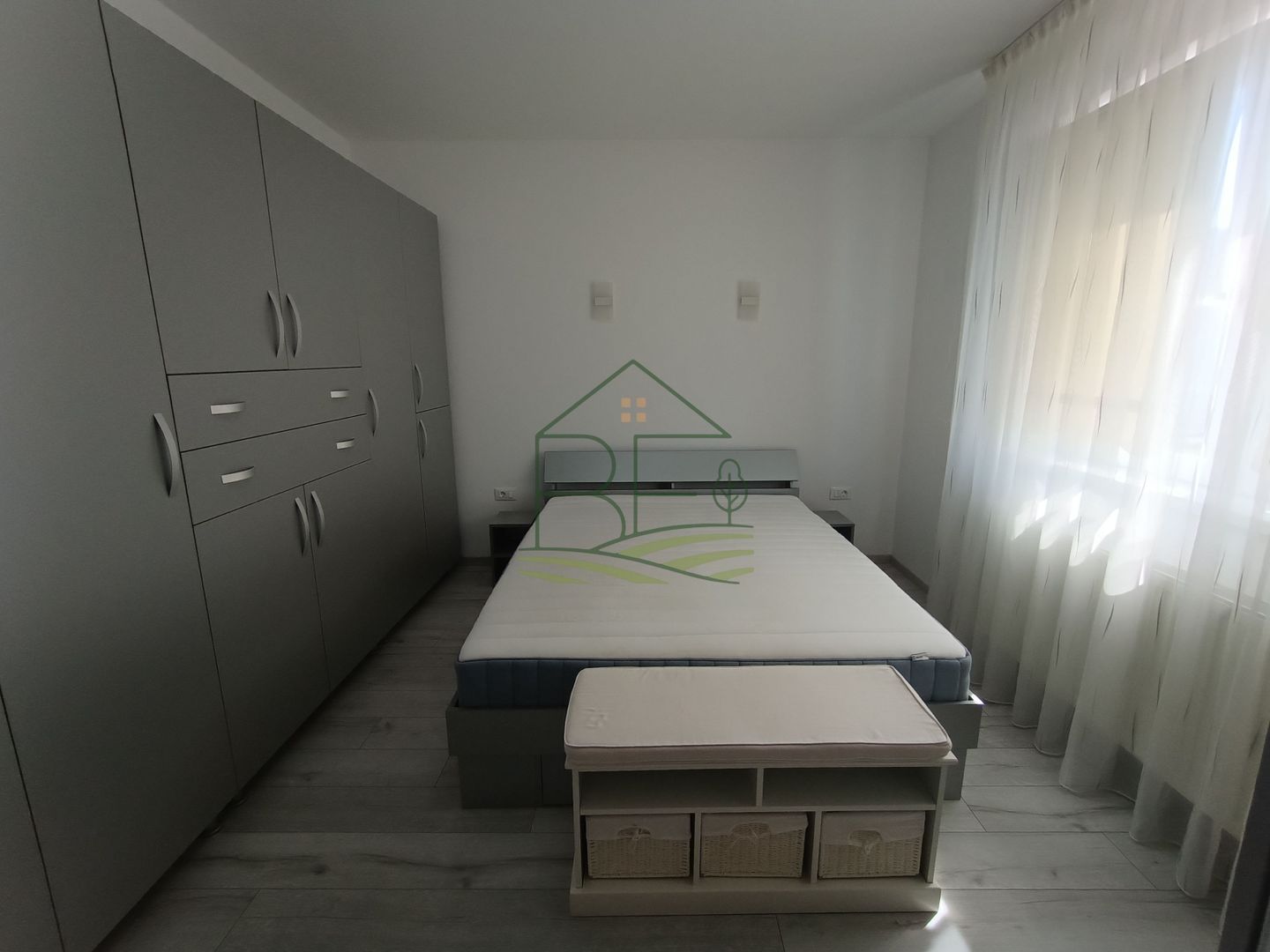 Apartament cu 3 camere de închiriat în Șelimbăr 75 mp + loc de parcare - Poză 4