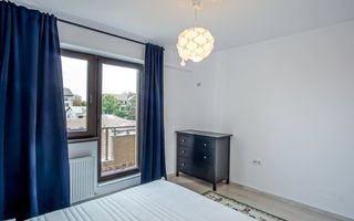 Apartament 3 camere si loc de parcare - Poză 4