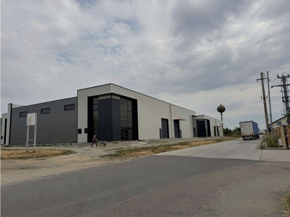 Hală industrială de închiriat in Buftea, acces direct DN7, 2163 mp - Poză 1
