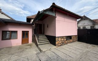 Casă de vânzare în centrul Rășinariului - COMISION 0% - Poză 3