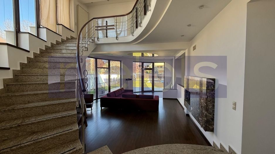 INCHIRIERE VILA DEOSEBITA EROU IANCU NICOLAE | PISCINA | 7 CAMERE | 1300MP CURTE - Poză 1