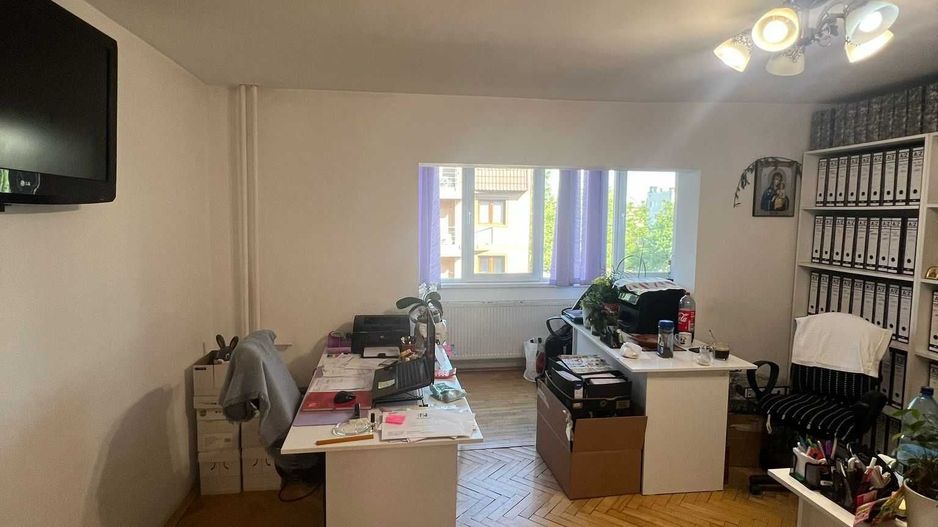 Bucovina-Torontalului | Decomandat | Centrala proprie | Bloc anvelopat | Etaj 2 - Poză 1