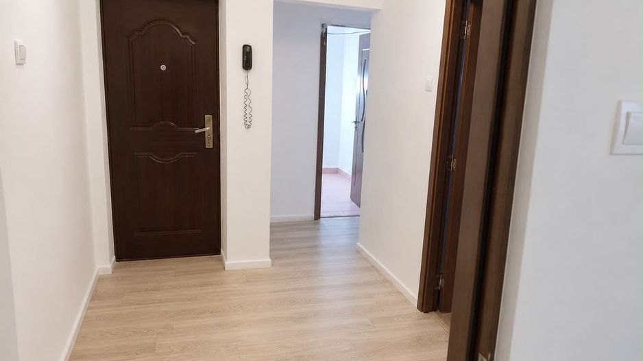 🏷️ Vânzare Ap. 3 Camere | Etaj 1 | Titan (Liviu Rebreanu / Theodor Pallady - Poză 1