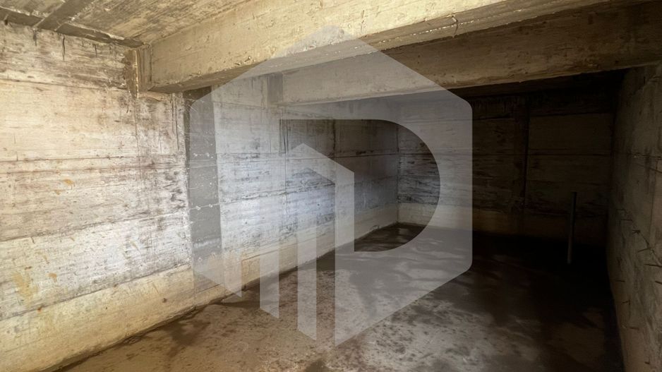 Calea Cisnadiei / Teren 250 mp + 140 mpu + Pivnita + 3 dormitoare - Poză 8