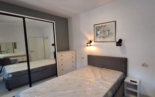 Apartament cu 3 camere, curte si loc de parcare Str. Lunga - Poză 3