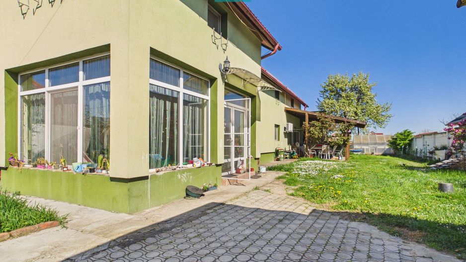 Casă individuală P + E | Spațioasă | Săcălaz | - Poză 1