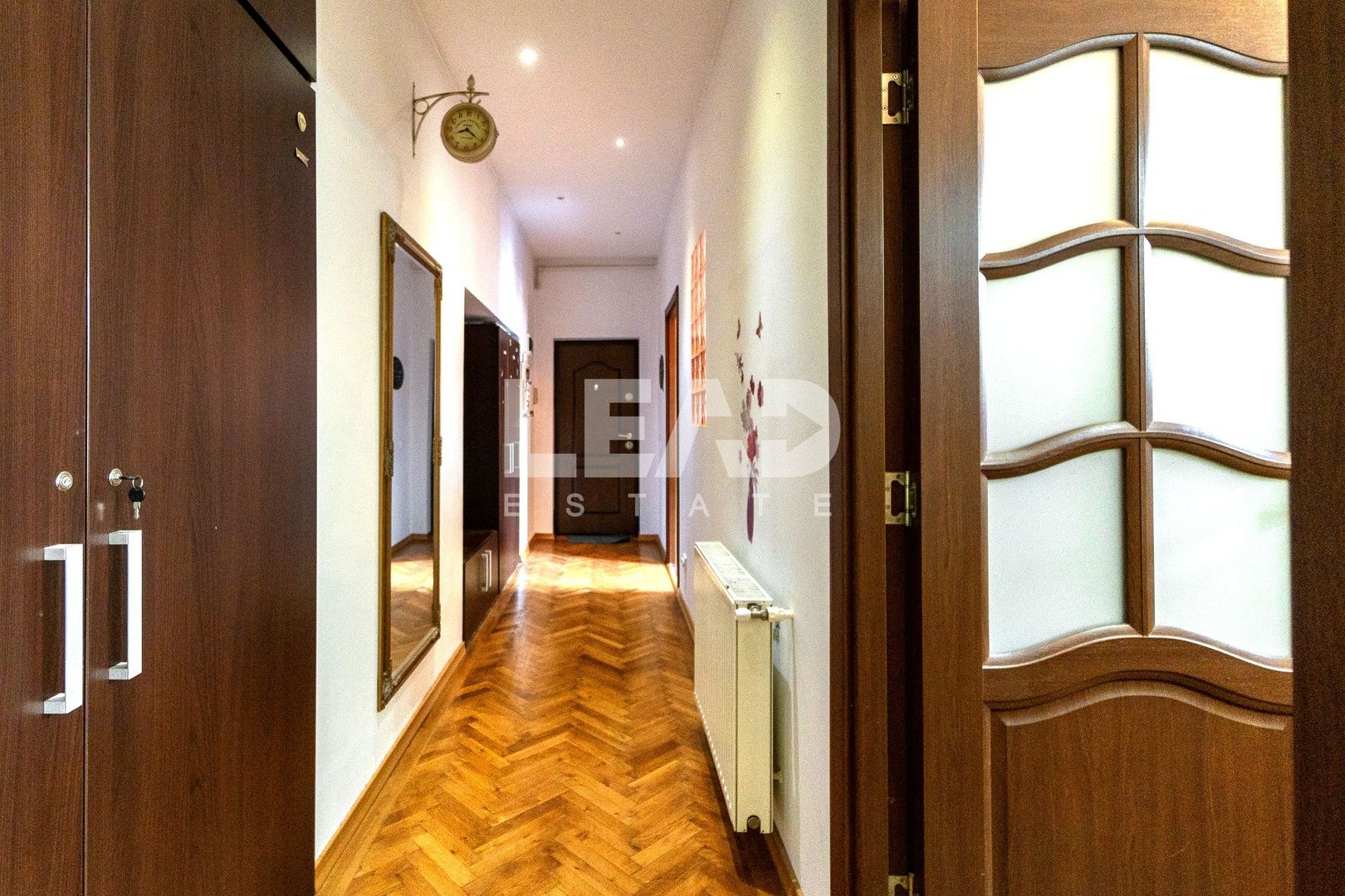 Apartament · vedere panoramică · Etaj 2 · Centrul IstoricBrașov · Comision 0% - Poză 4