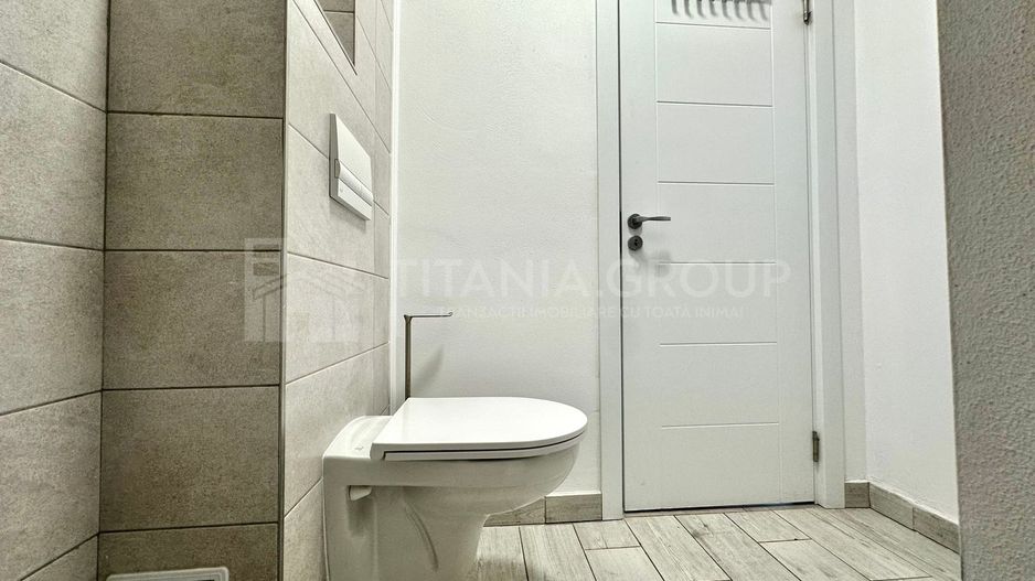 Casa mobilata modern, cu 3 camere de inchiriat - Sanpetru - Poză 12