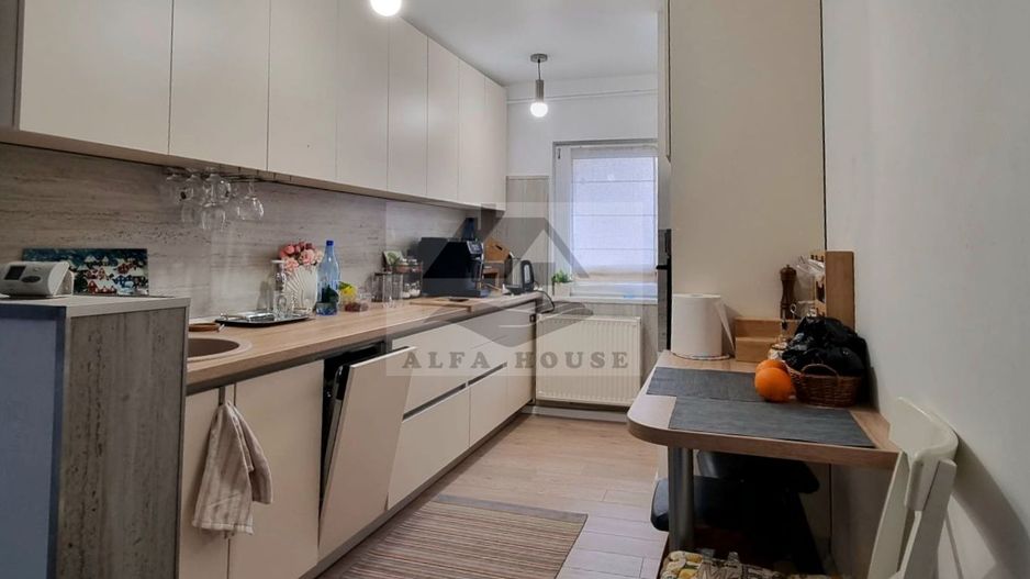 Apartament cu trei camere, zona Astra 63 mp, Renovat 2025 - Poză 5