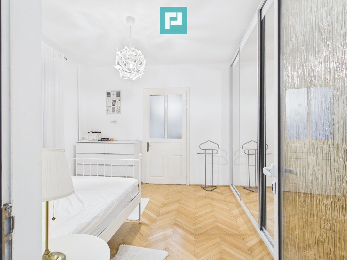 Apartament 2 camere zona Sinaia - Poză 19