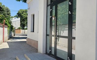 Vilă de birouri complet renovată | Mărășești - Poză 1