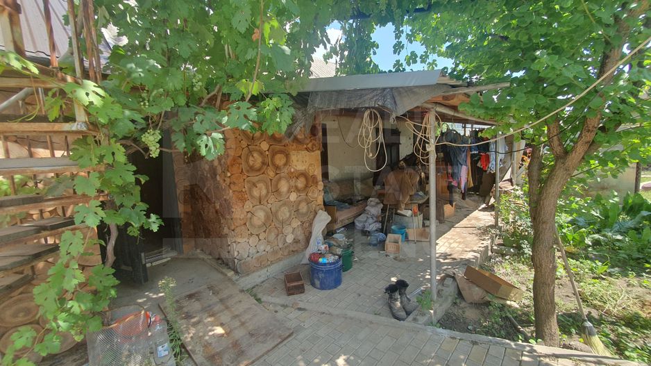 Vânzare casă într-o zonă liniștită și ecologică - Poză 6