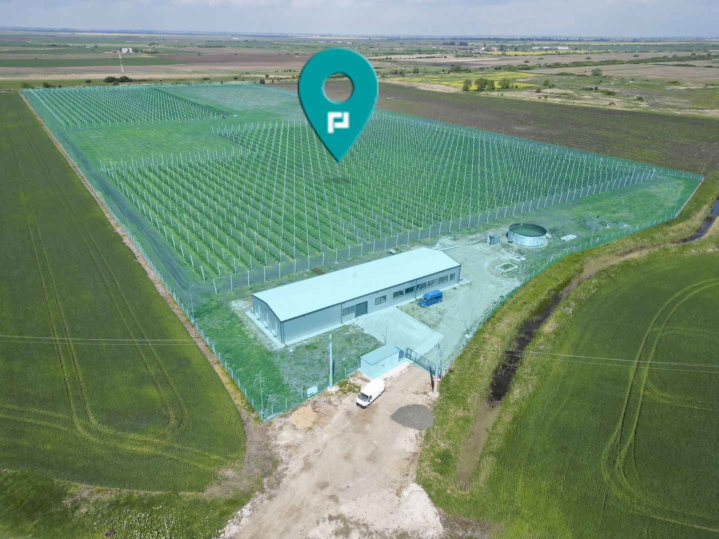 Oportunitate investiție: Livadă de Cireși și Hală - Poză 1