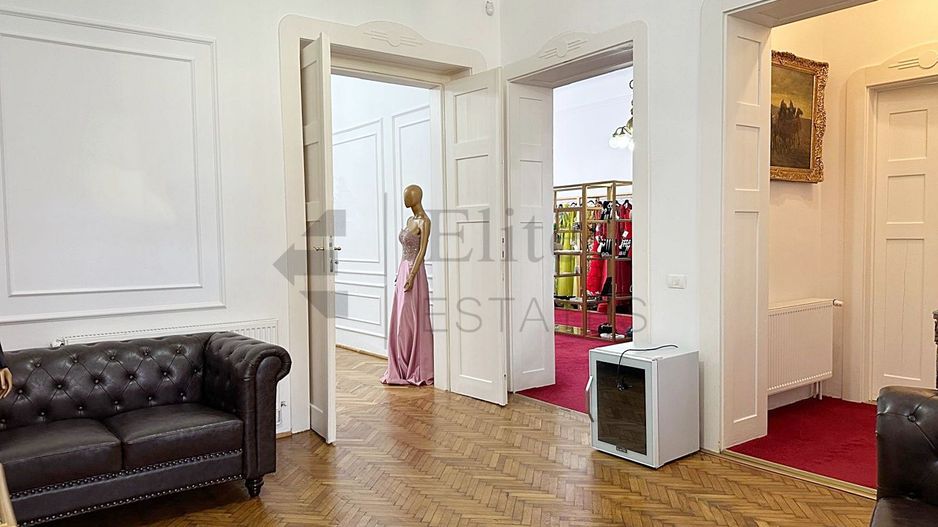 2 Case de inchiriat ultracentral in Oradea - Poză 4