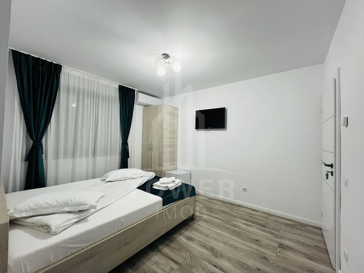 Pensiune de închiriat-Zona de Vest - Poză 2