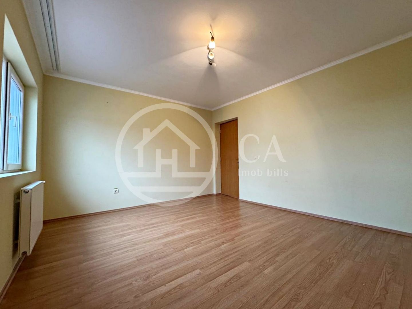 Casă de închiriat cu 4 camere în Cartierul Europa, Oradea - Poză 8