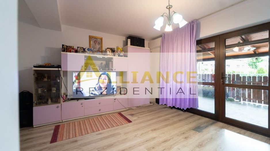 Casa insiruita | 14226 mp utili | 2 locuri de parcare - Poză 1