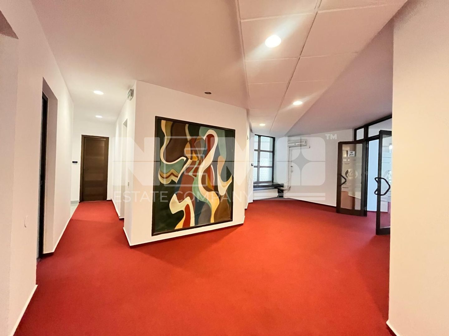 Spatiu Birouri 230 Mp I Suceava/Ultracentral  I 14 Euro/Mp - Poză 1