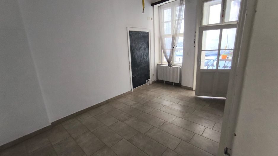 De inchirat spatiu birouri ultracentral - Poză 4