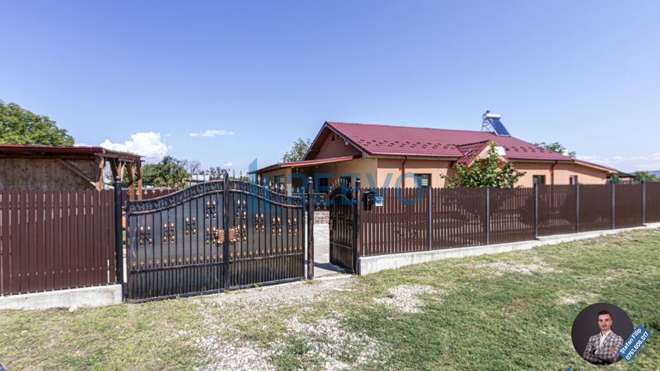 Casă pe parter și 1.200 mp teren, Ruși-Ciutea - Poză 32