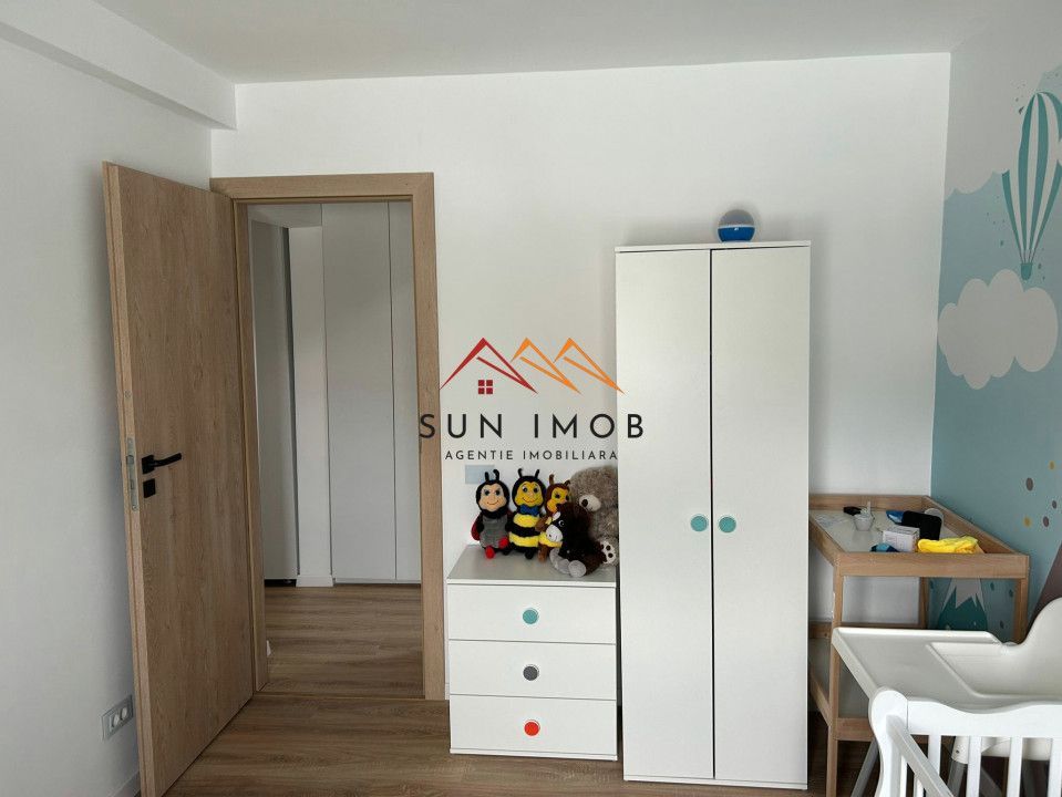 Apartament 4 camere, decomandat, 101 mp, CT, recent renovat, Decebal - Poză 13