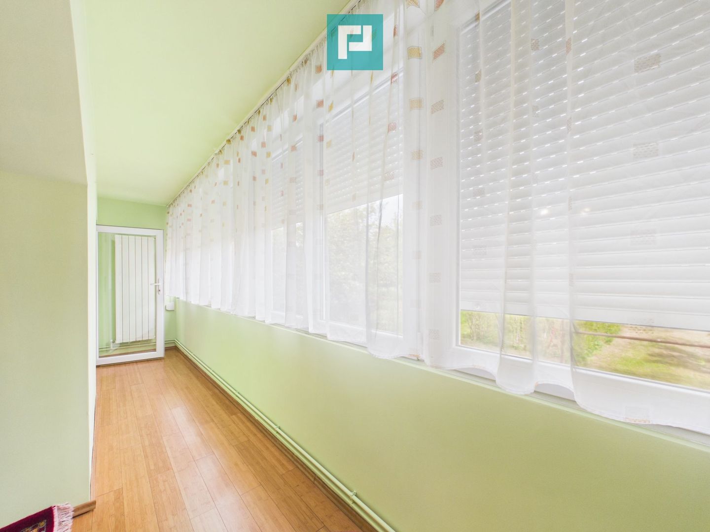 Apartament cu 5 camere în zona Polivalentă - Poză 9