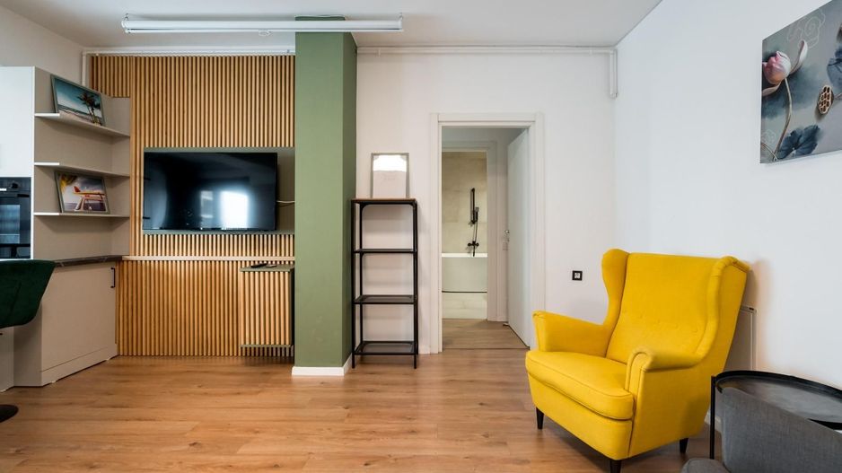 Short-term rent: 3 rooms apartment | Northside Park | Sector 1 - Poză 3