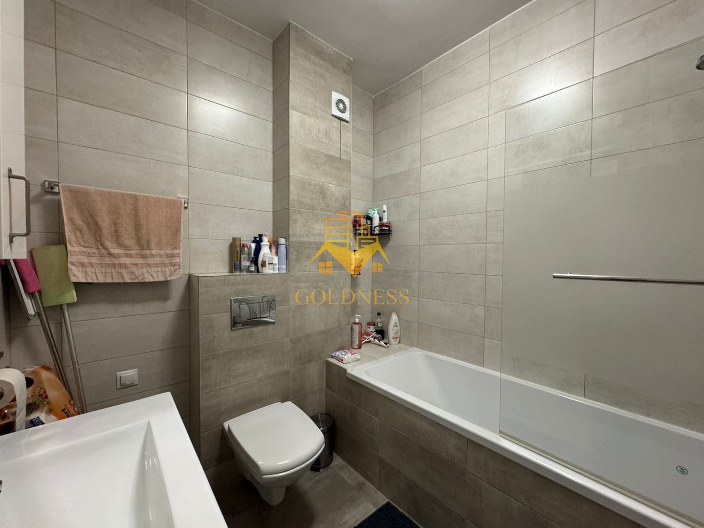 2 camere, terasa 14, parcare,Andrei Muresanu Zona Revo, Pet Friendly - Poză 5