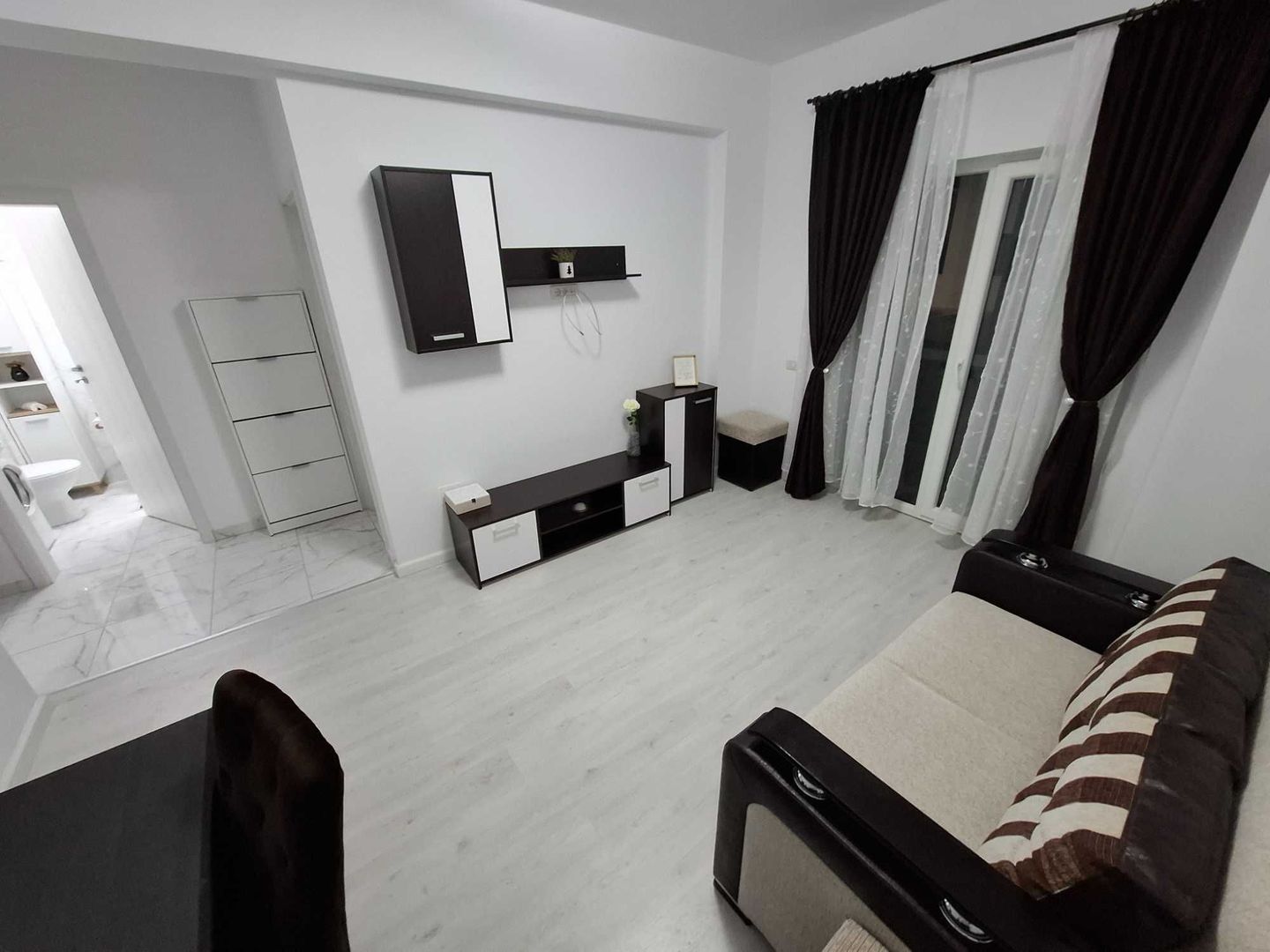 Apartament 2 camere Militari Residence + Loc Parcare - Poză 1