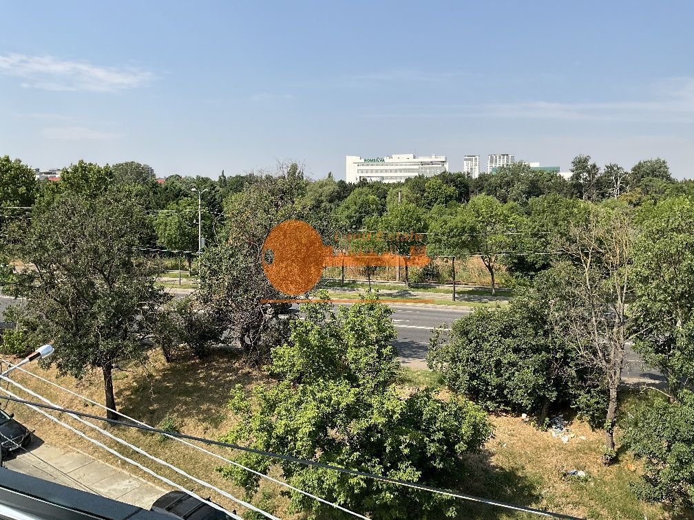 4 camere LAcul Tei ( parcare ) - Poză 7