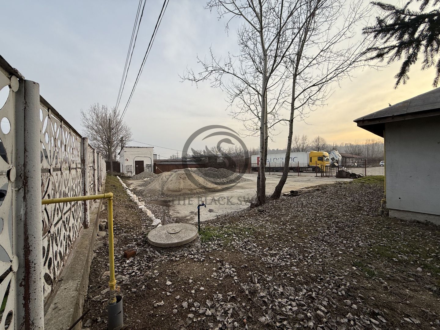 Casa / Spatiu birouri de vanzare | 1.153 mp teren | Kaufland - Moreni - Poză 19