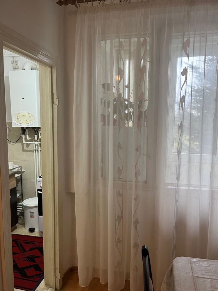 BRASADAS vinde garsoniera utilata etaj 1/4 Ostrovului. - Poză 8