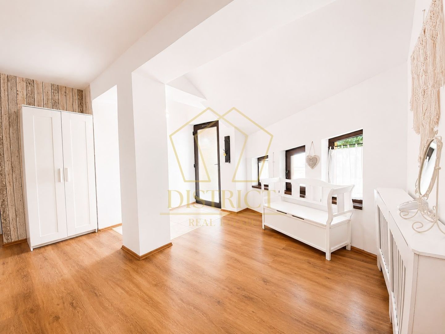 Casa individuala pentru locuit sau activitati comerciale/birou | Braytim - Poză 11
