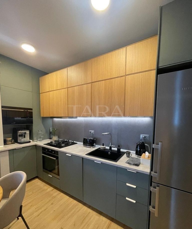 Apartament premium, 3 camere, terasă spectaculoasă, 2 parcări incluse. - Poză 2