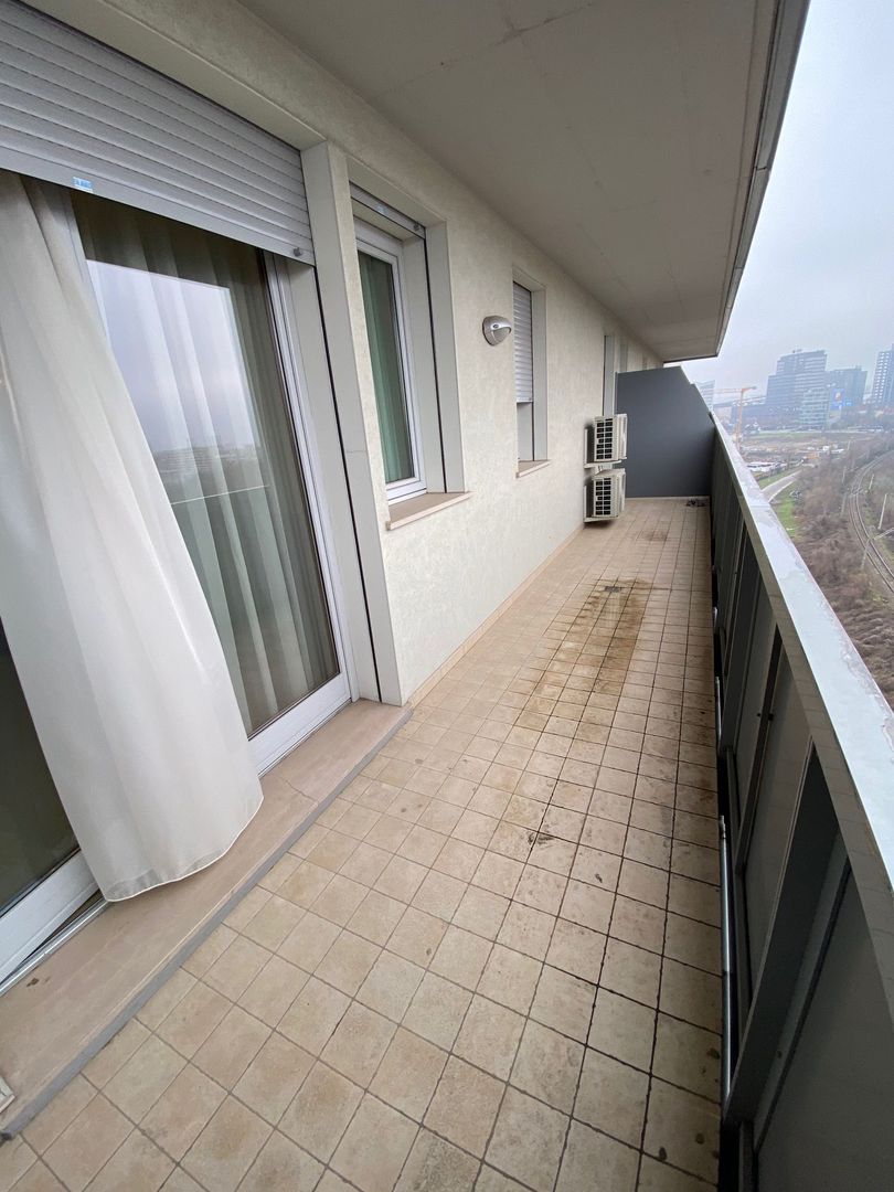 Apartament cu 3 camere   în zona Ultracentral - Poză 3