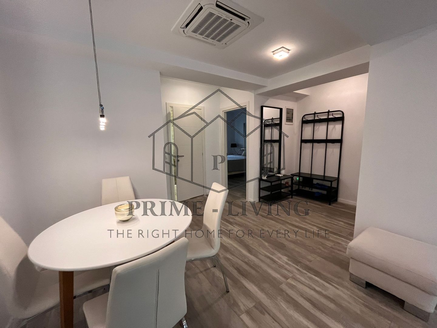 APARTAMENT SUPERB CU 2 DORMITOARE LA INCHIRIERE LANGA PARC HERASTRAU - Poză 4