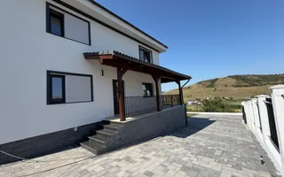 Casa individuala de 120mp, teren 500mp, finisata modern, zona Chinteni - Poză 15