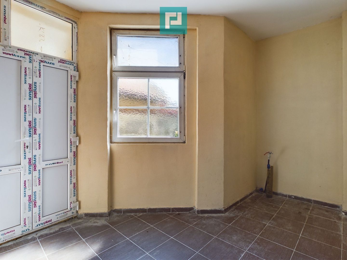 Apartament 2 camere la curte - Biserica sarbească - Poză 7
